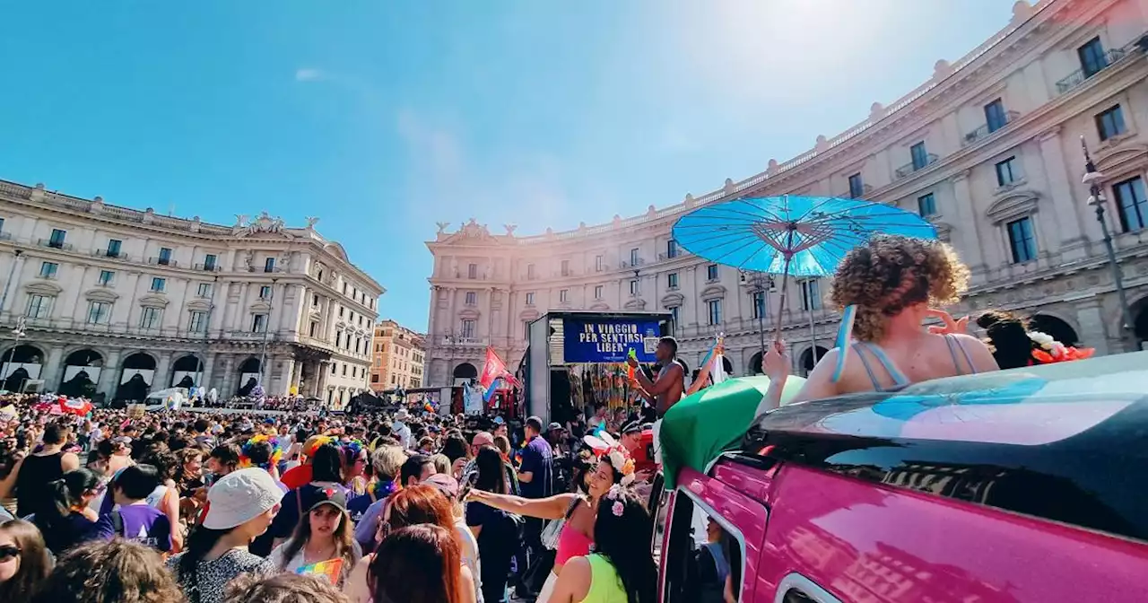 Diritti: in migliaia nella capitale per partecipare al Pride 2023 al motto di 'Queeresistenza'