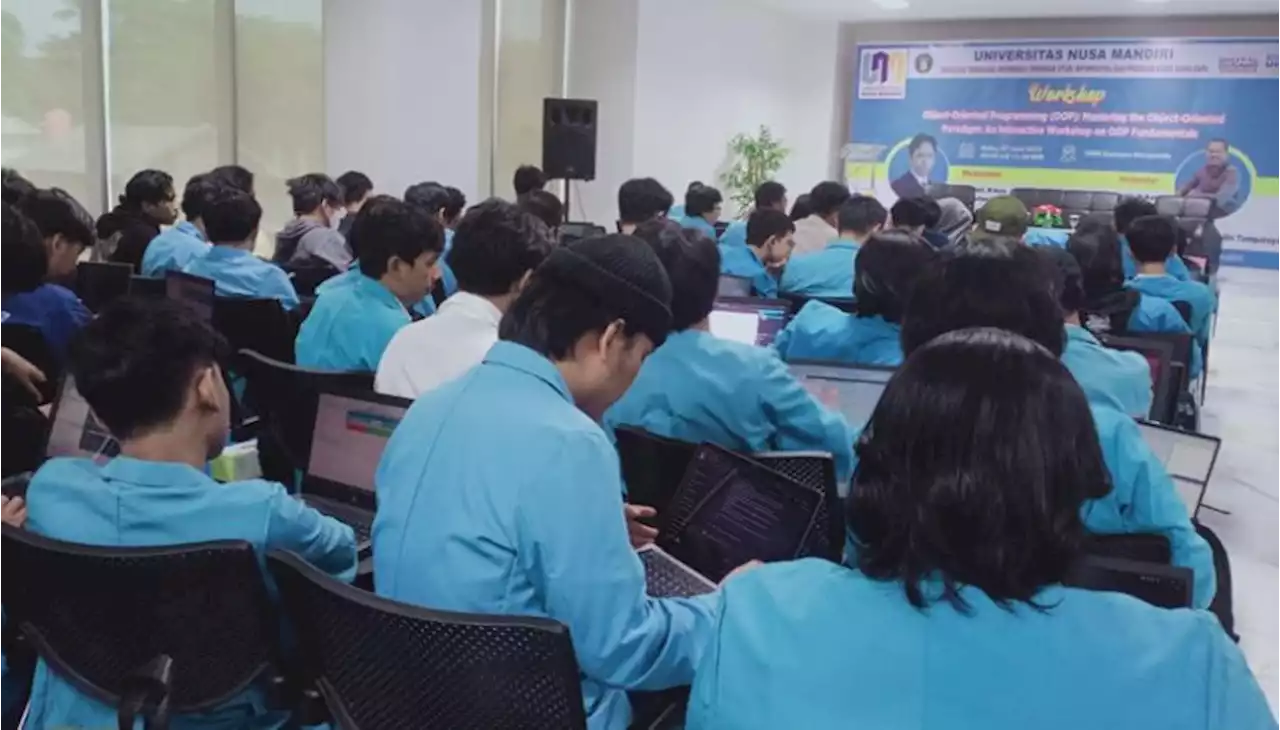 Prodi Informatika UNM Sukses Gelar |em|Workshop |/em|'Object Oriented Programming' |Republika Online