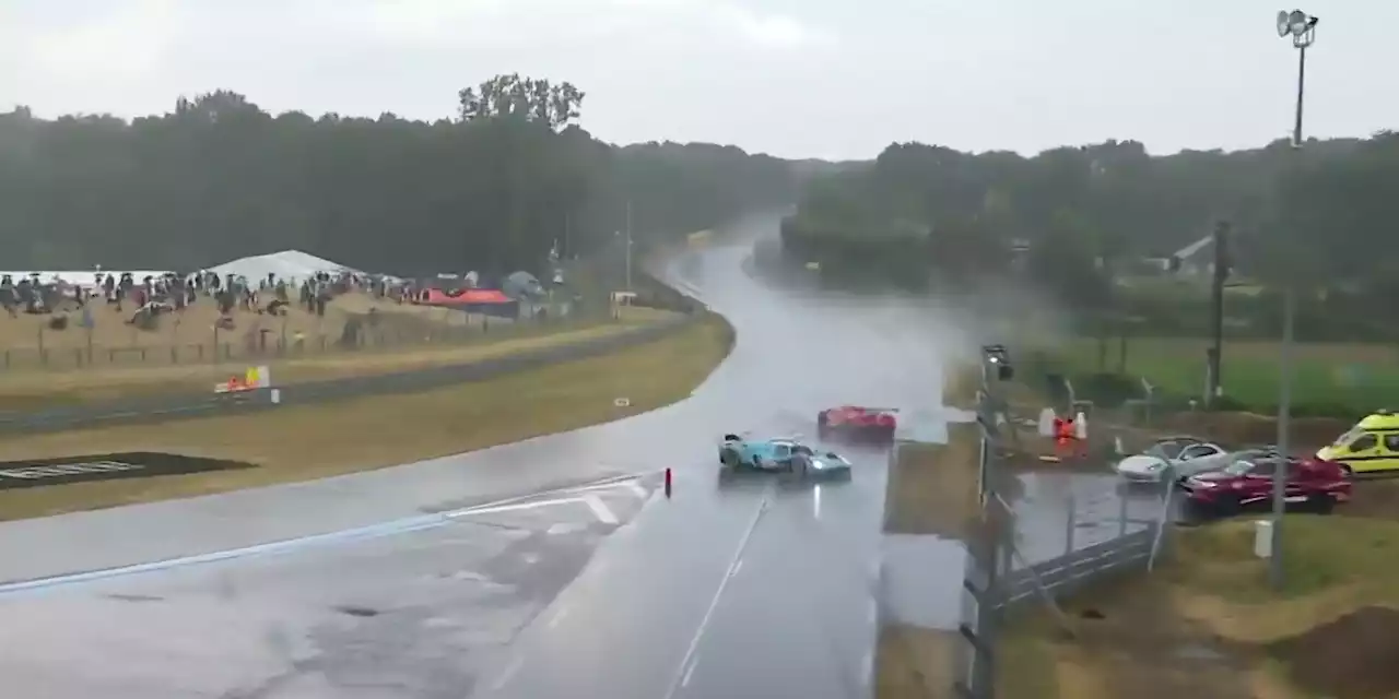 Rain Creates Early Chaos at Le Mans