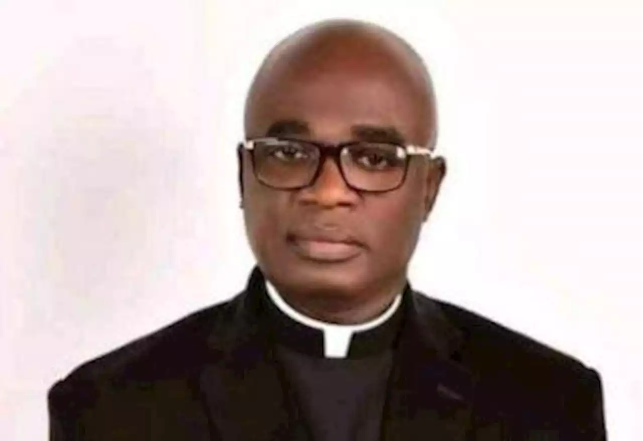 Fr Alia And His First Two Weeks, By Sesugh Akume | Sahara Reporters