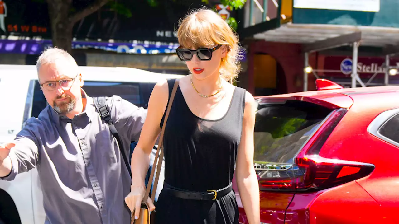 These Taylor Swift Street Style Looks Prove She's The Summer Outfit Queen