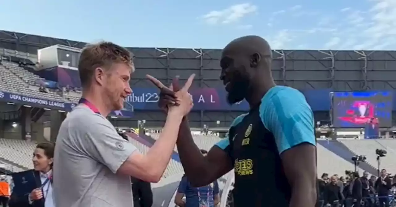 Les belles retrouvailles entre Kevin De Bruyne et Romelu Lukaku avant la finale de la Ligue des champions (vidéo)