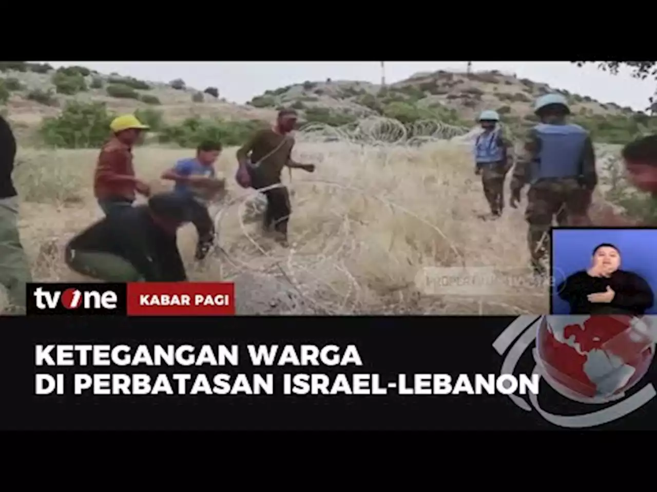 Bersitegang, Warga Lebanon Berusaha Terobos Pagar Pembatas Israel - tvOne