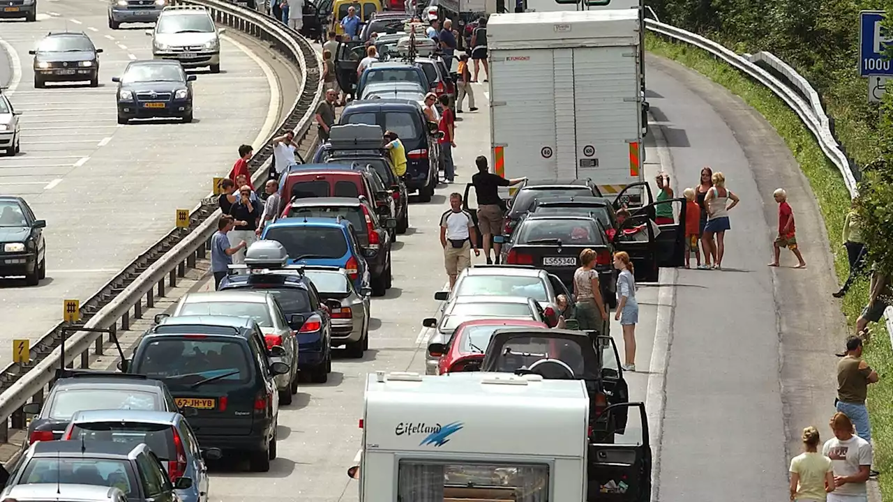 Hitze-Tipps für die Autofahrt im Stau