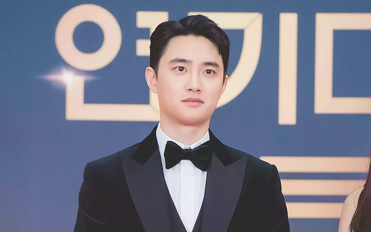 Kemunculan D.O. EXO Dengan Rambut Panjang Gegerkan Fans