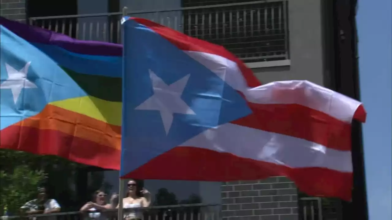 Thousands gather for 45th Puerto Rican Day Parade in Humboldt Park