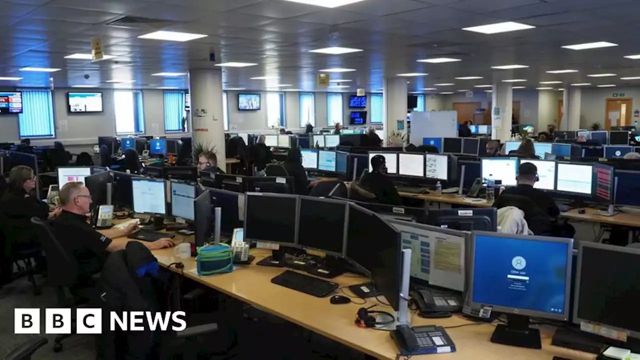 West Yorkshire Police warning after 999 call over unpaid wages