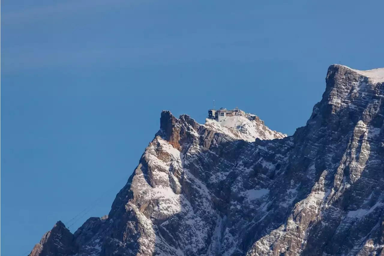 Zugspitze: Bergsteiger stirbt bei Absturz – elf weitere gerettet