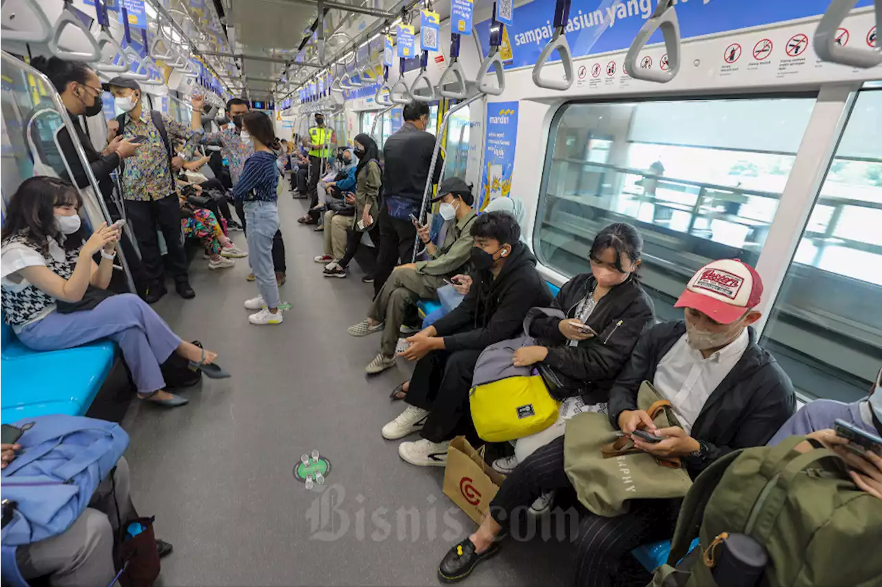 Sah! Pengguna MRT Jakarta Kini Boleh Tak Pakai Masker