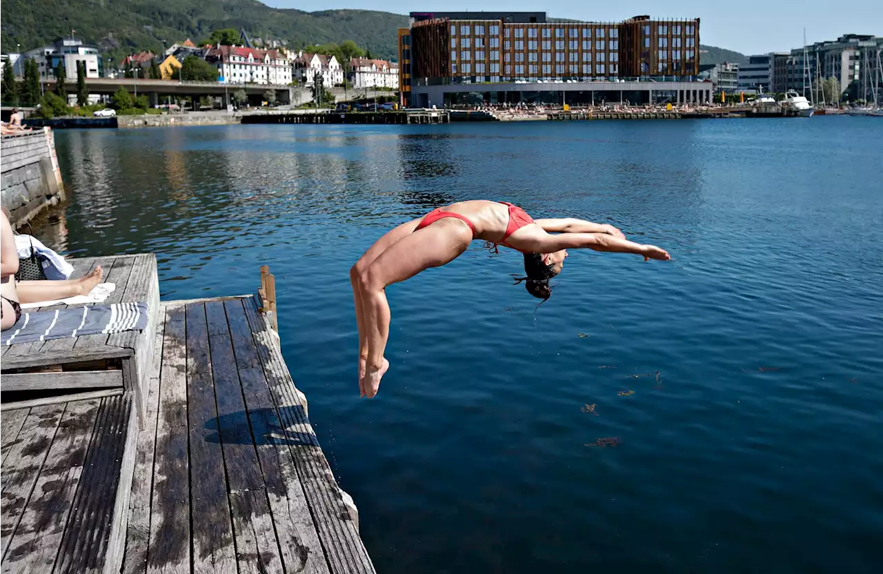 Hoppa i havet på årets varmaste dag i Bergen