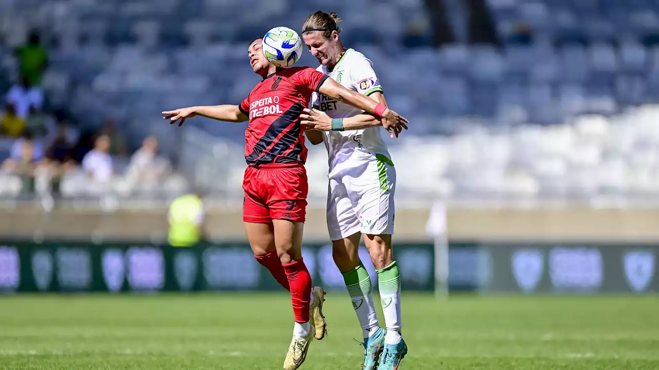 Brasileirão: América-MG empata com Athletico-PR nos minutos finais, mas segue no Z4