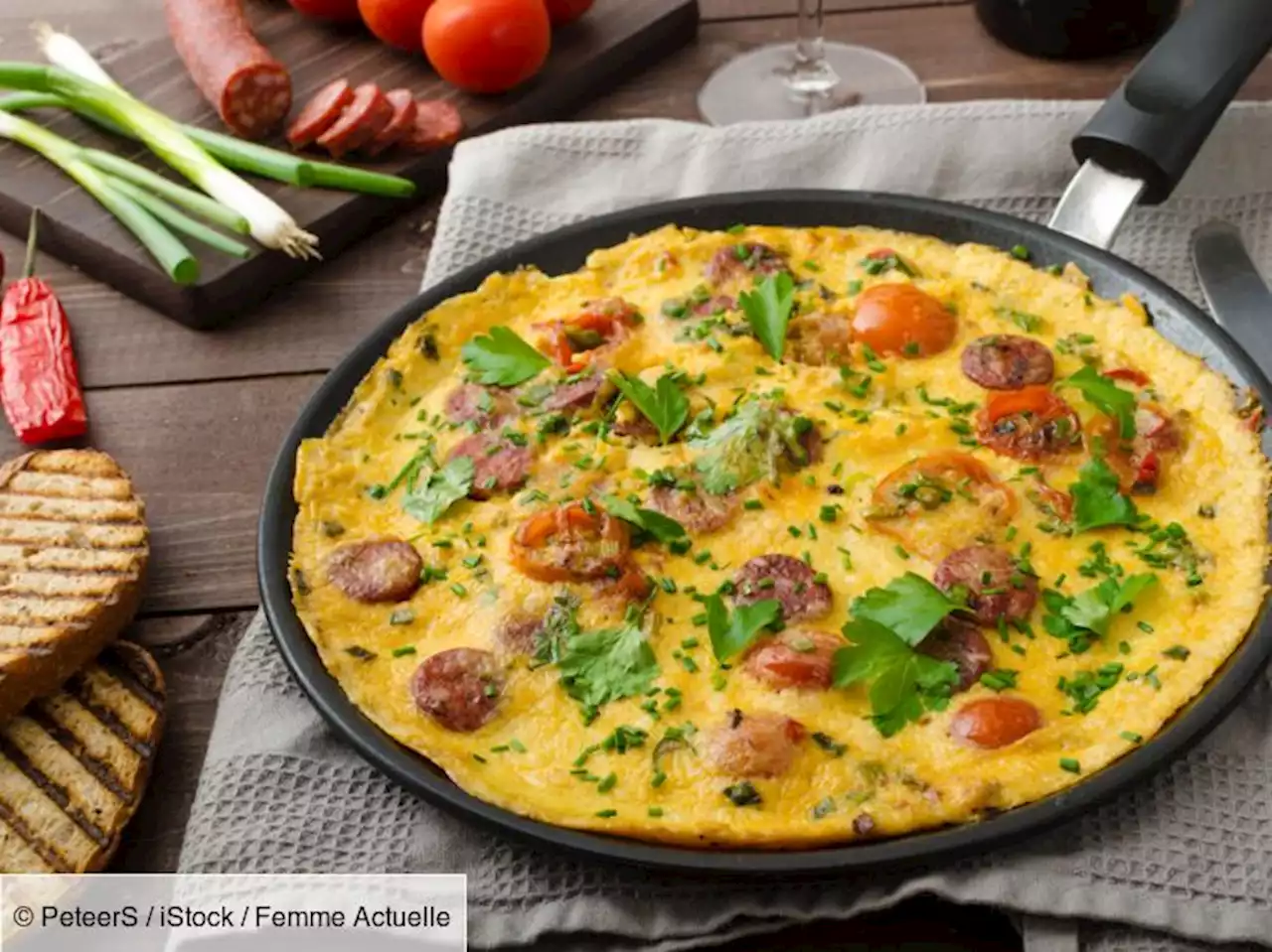 Plancha : l’omelette poivrons et merguez de Laurent Mariotte