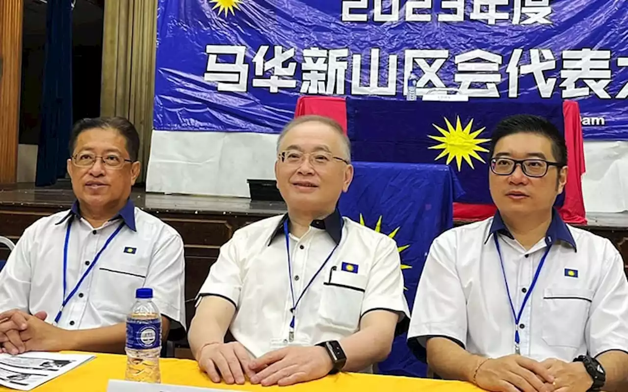 Wee lepas jawatan MCA bahagian selepas 30 tahun