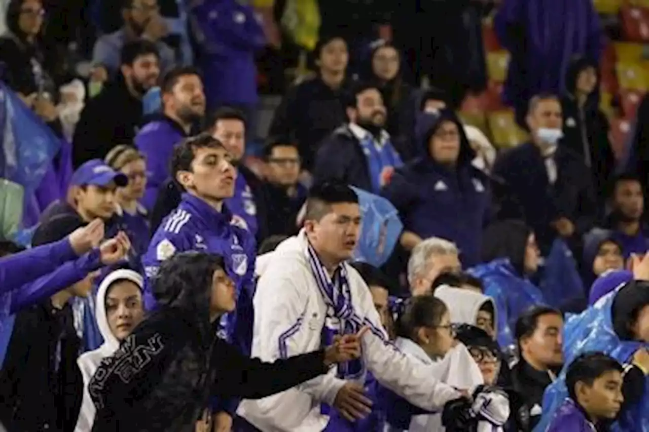 Millonarios y su hinchada en Tunja: masivo acompañamiento en Liga