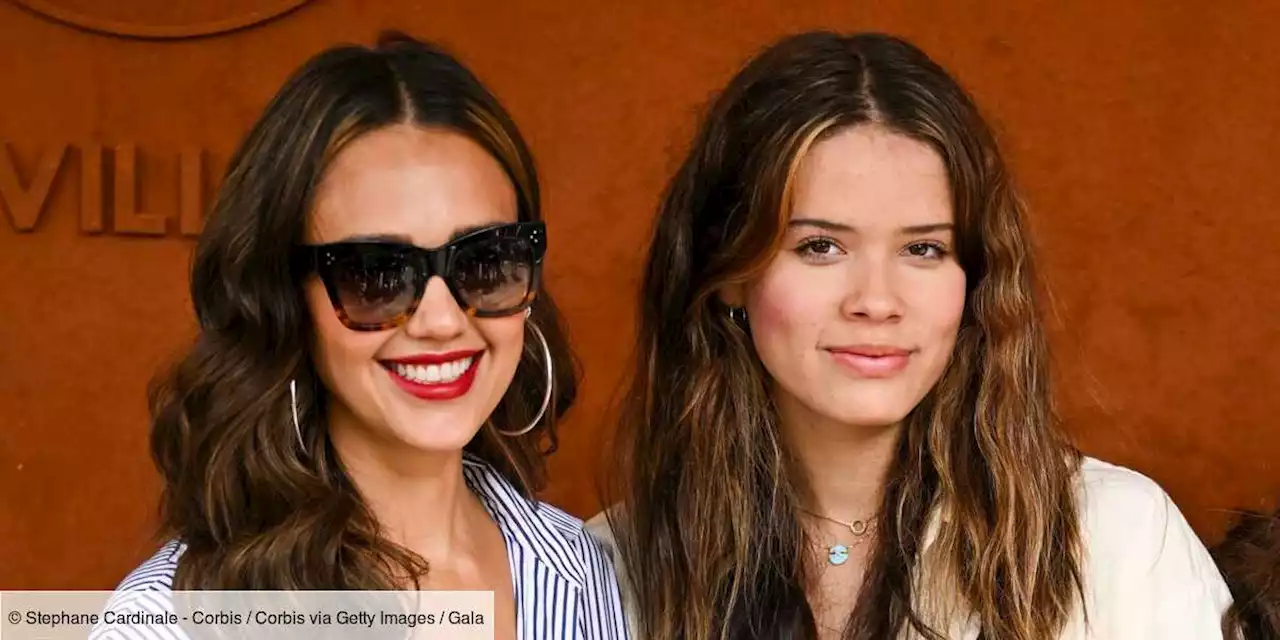 PHOTO – Jessica Alba à Roland-Garros : l’actrice subjugue aux côtés de sa fille Honor, son sosie ! - Gala