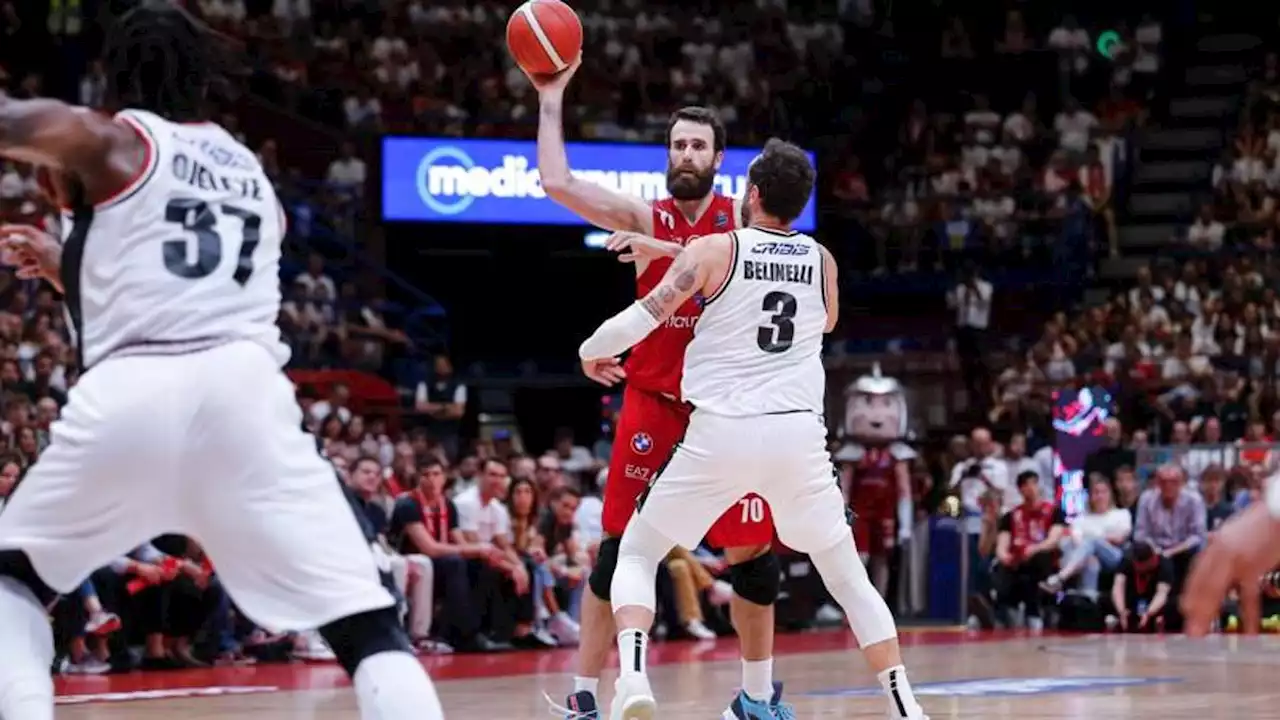 Milano nel finale non trema, Bologna al tappeto. All'Olimpia anche gara-2