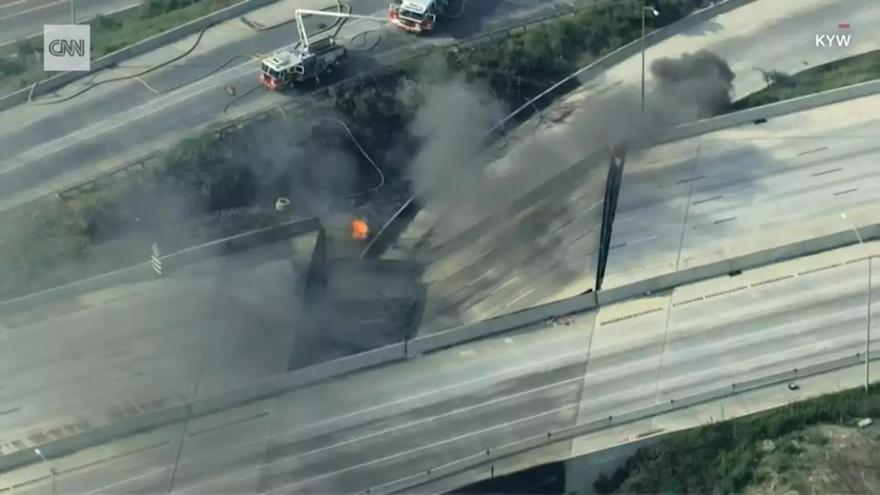 Philadelphia, crolla il ponte di un'autostrada a causa di un incendio a un autocisterna