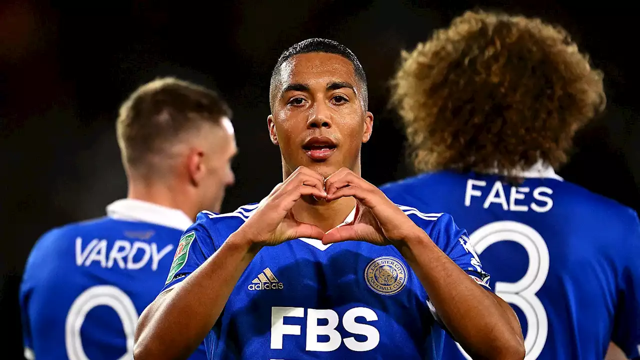 Aston Villa Capai Kesepakatan Transfer Bintang Leicester City Youri Tielemans | Goal.com Indonesia