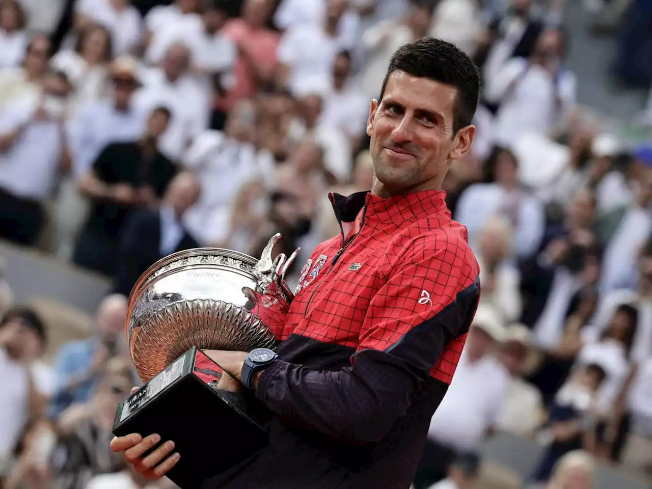 Roland Garros, Djokovic trionfa a Parigi e diventa leggenda: è il suo 23° Slam