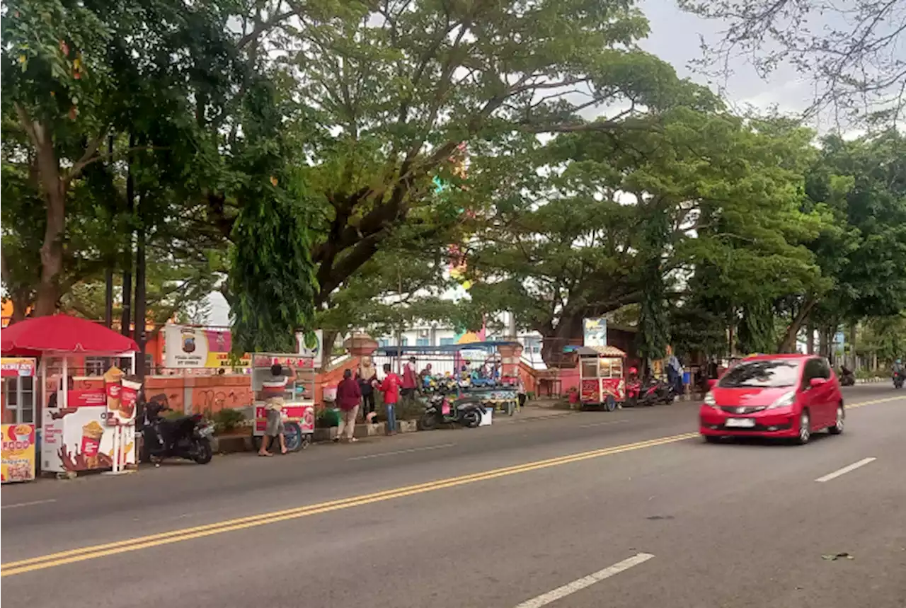 Alun-Alun Rembang bakal Kembali Direnovasi, Pedagang Kuliner Diprioritaskan Dapat Lapak Relokasi