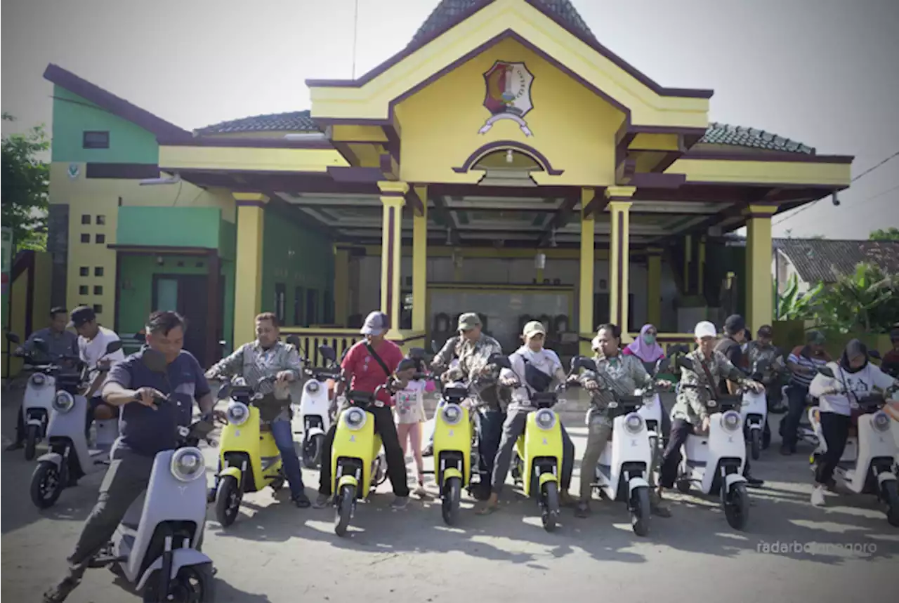 Desa Wedi Syukuran Beli 32 Motor Listrik, Berikut Penjelasan Kades