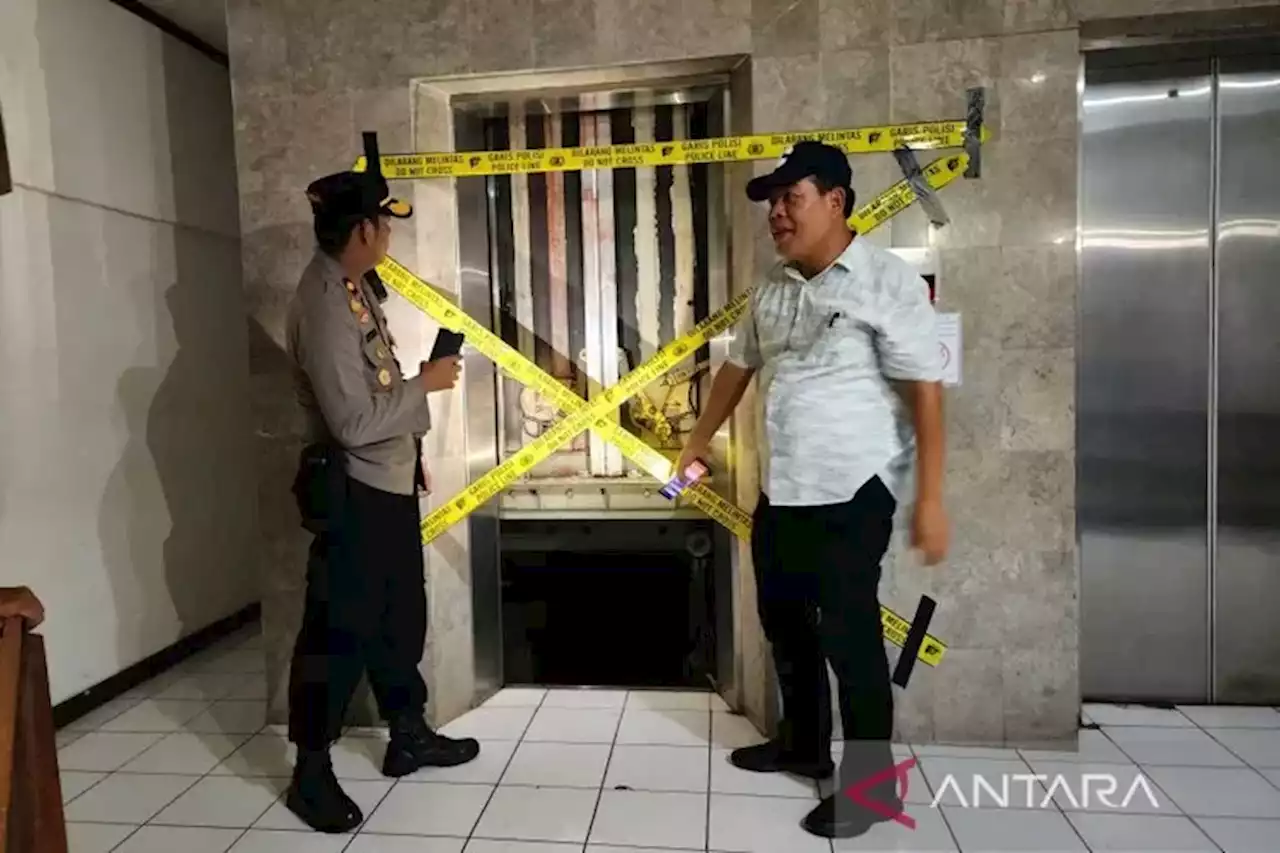 Petugas Kebersihan Kos di Tanah Abang Terjepit Lift, Kakinya Patah - Jawa Pos