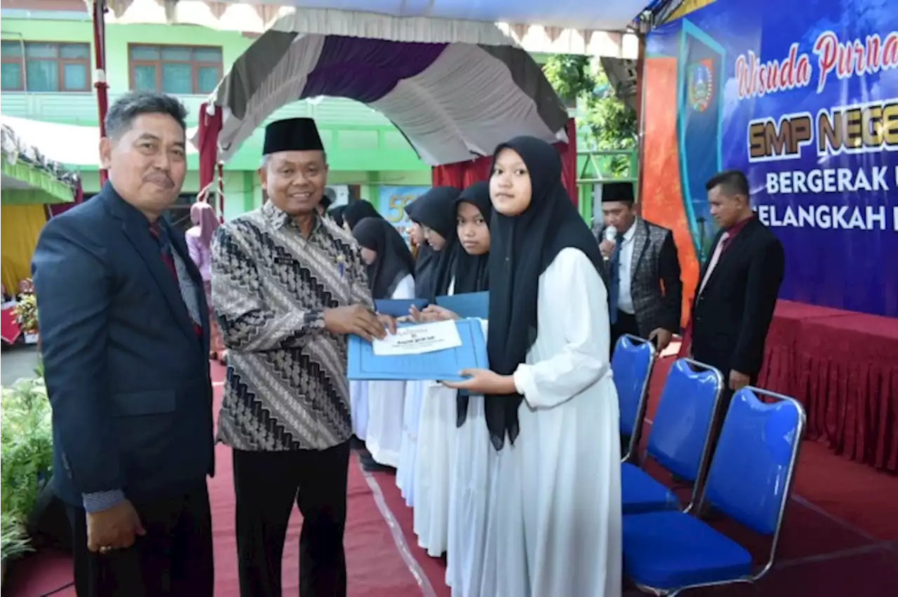 Wisuda di Spima, Kepala Dinas P dan K Jombang Pesankan Ini ke Siswa