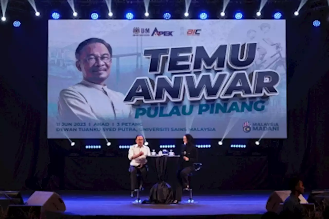 PM Anwar: PSD scholarships for medical students to continue