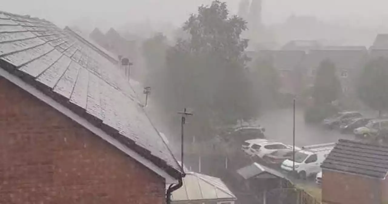 Houses 'shake' as huge thunderstorm appears 'in blink of an eye' in Manchester