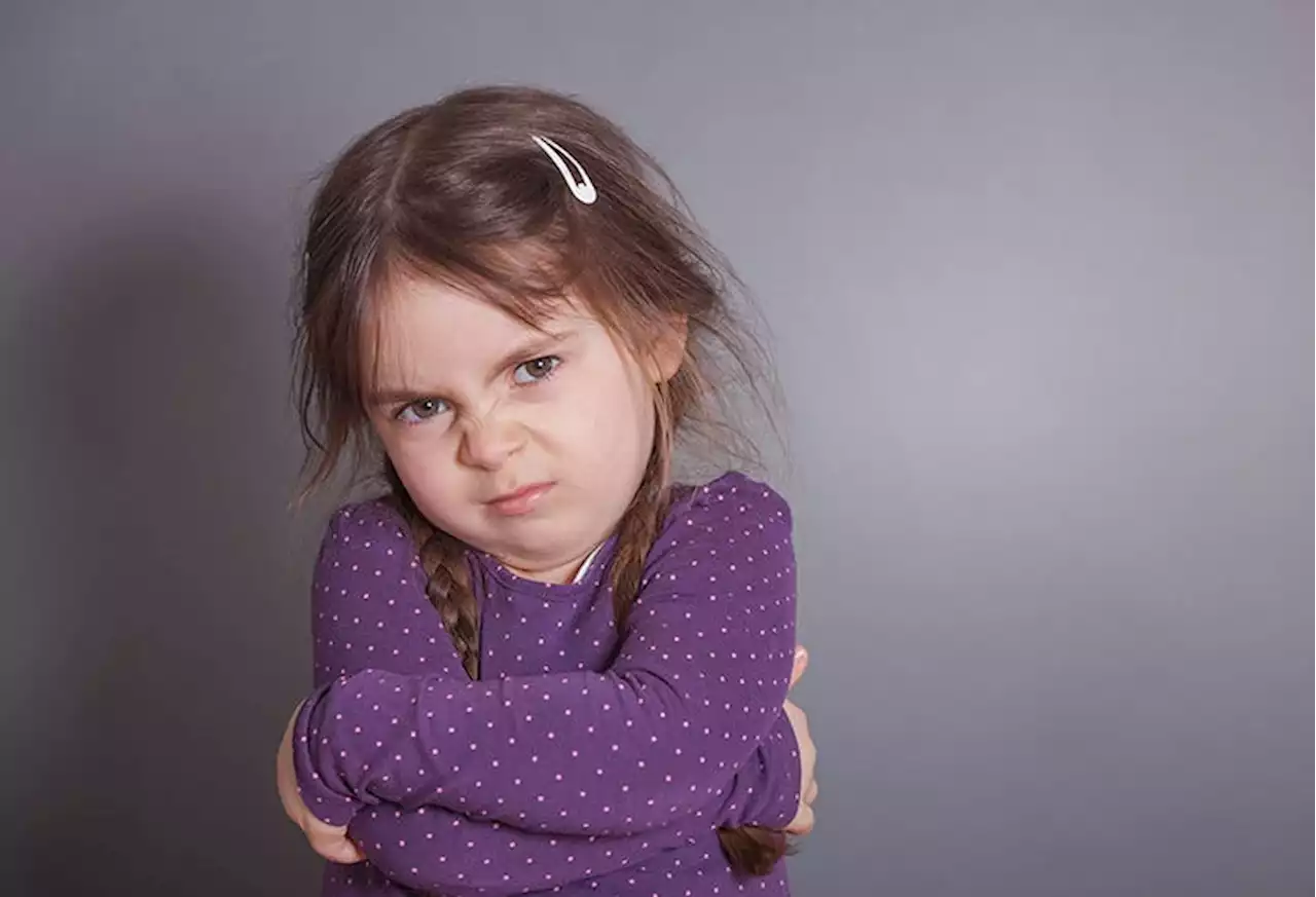 8 ways to manage toddler tantrums according to a psychologist