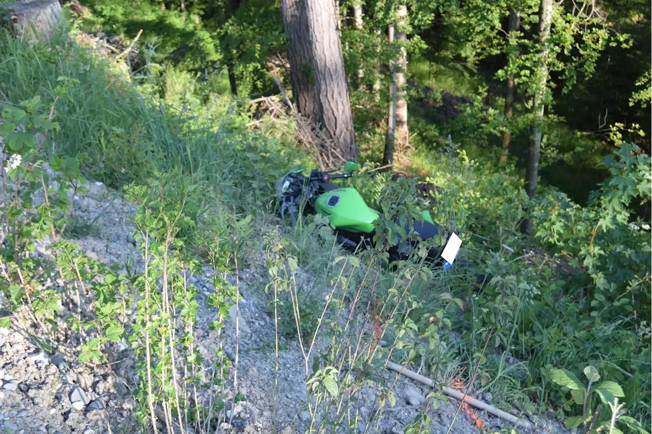 Rehetobel AR: Lernfahrer (17) verunfallt mit Motorrad