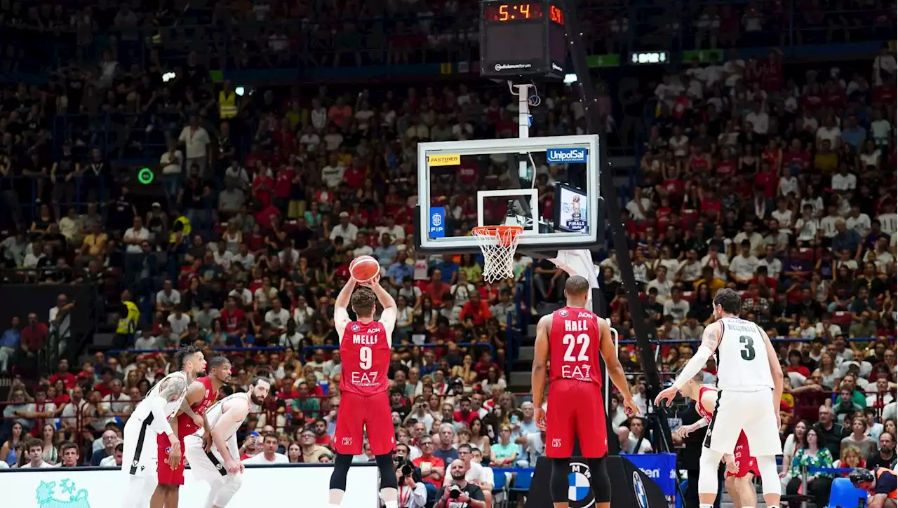 Basket, finale scudetto: Milano batte ancora la Virtus Bologna e si porta 2-0 nella serie. Finale con rissa