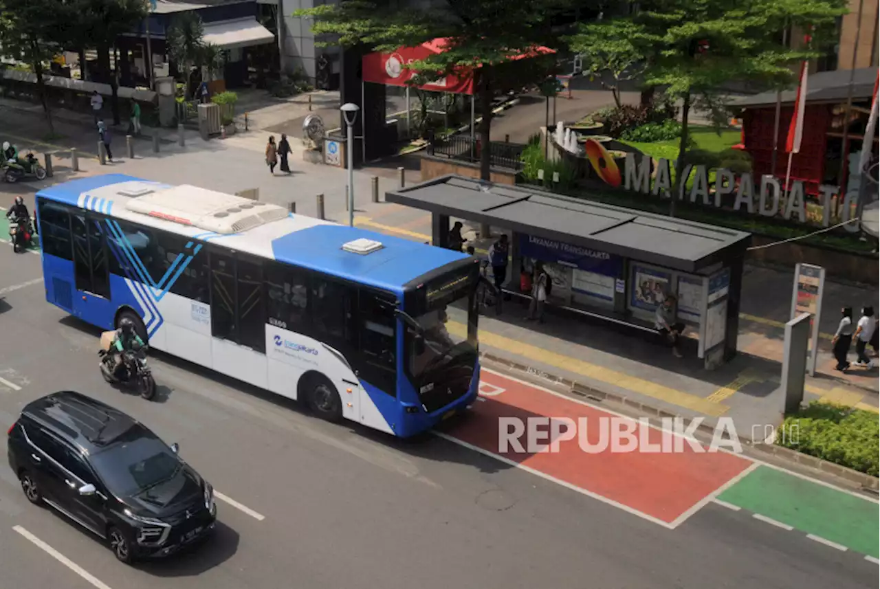 AP II: Layanan TransJakarta di Soekarno-Hatta Masih Dibahas |Republika Online