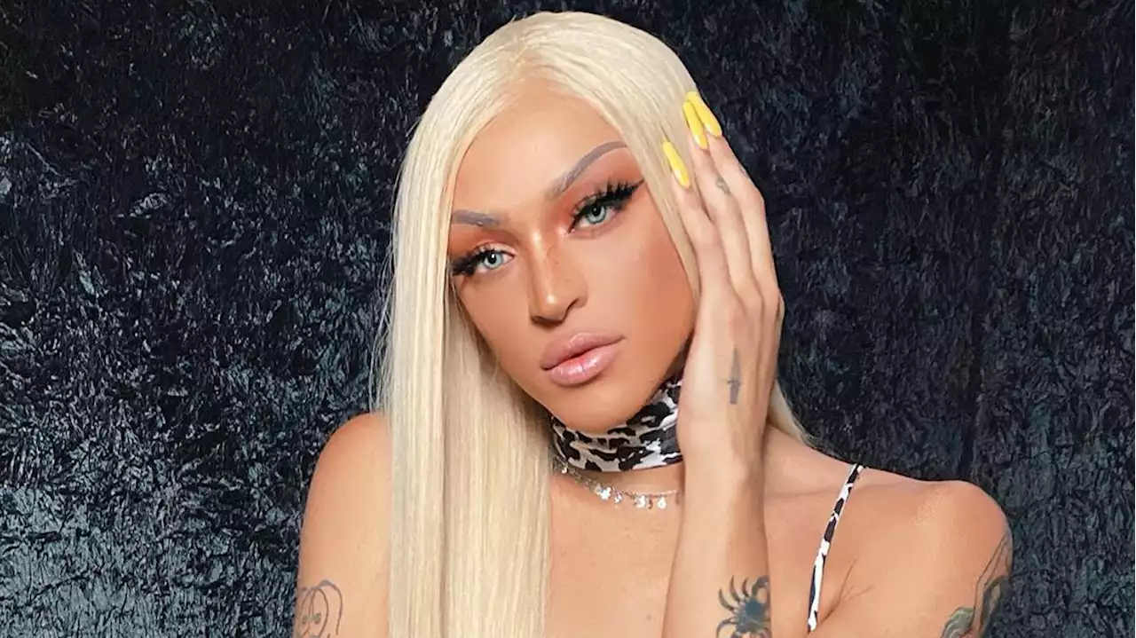 ‘Luta pelos nossos direitos’, diz Pabllo Vittar sobre Parada LGBT+