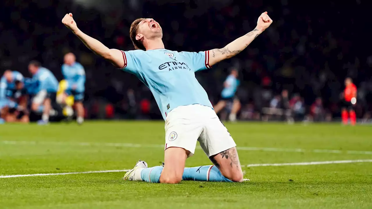 Manchester City: le repositionnement de Stones au milieu, le coup tactique génial de Guardiola