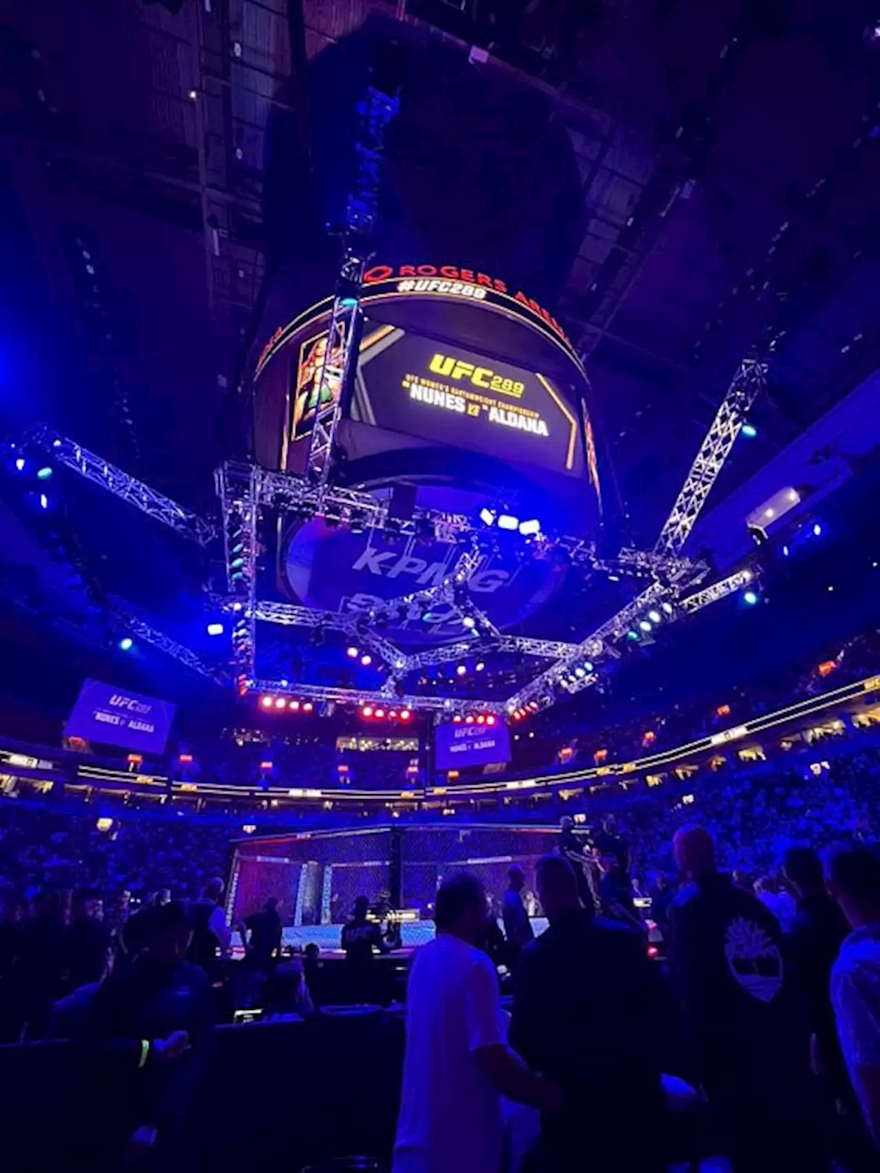 Rogers Arena Releases Statement After Railing Collapses at UFC 289