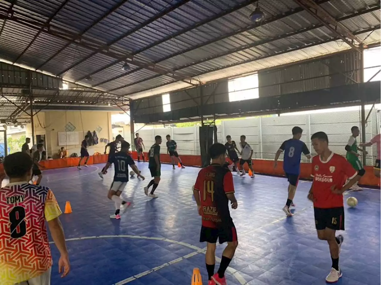 Asah Kemampuan, Anak Muda di Palembang Ikuti Coaching Clinic Futsal