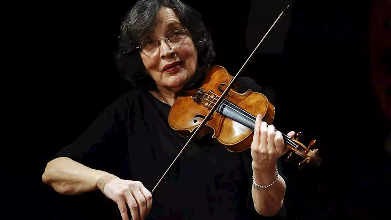 'I have closed the box of the violin': Türkiye's Suna Kan dies at 86