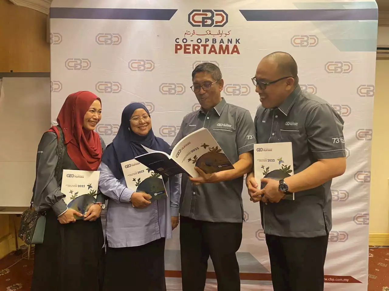 Co-opbank Pertama catat keuntungan tertinggi dalam sejarah