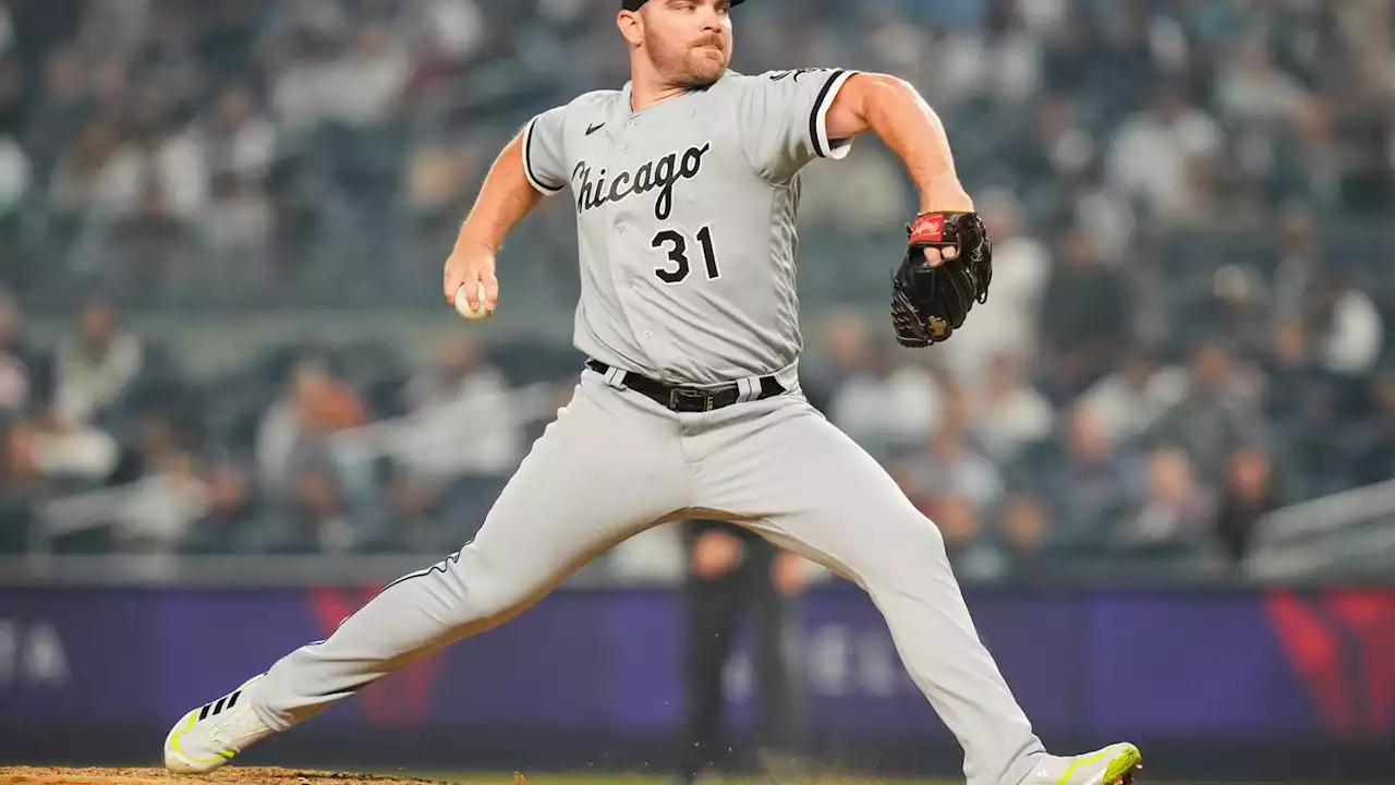 White Sox place Liam Hendriks on IL due to right elbow inflammation