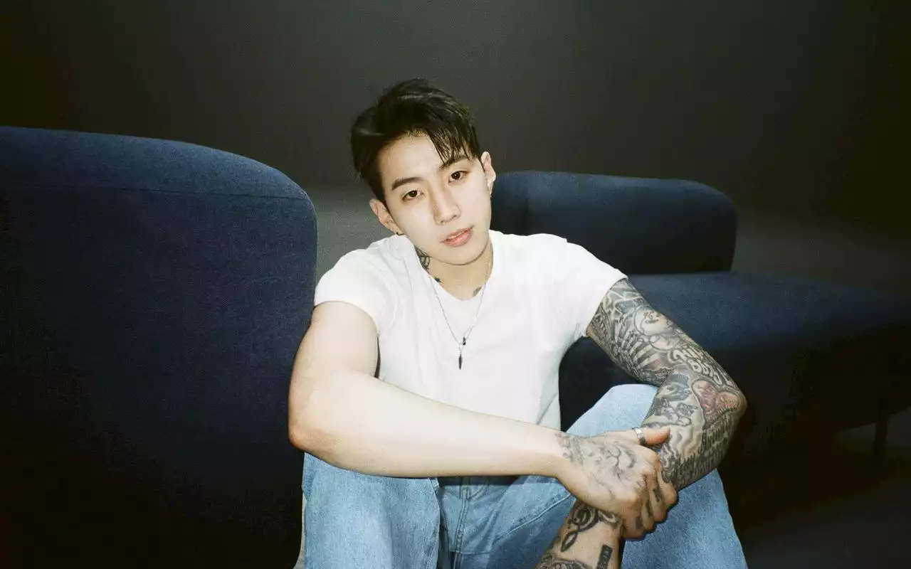 Jay Park Kembali Dapat Lemparan Bra Dari Fans, Reaksi Baliknya Malah Bikin Lebih Heboh