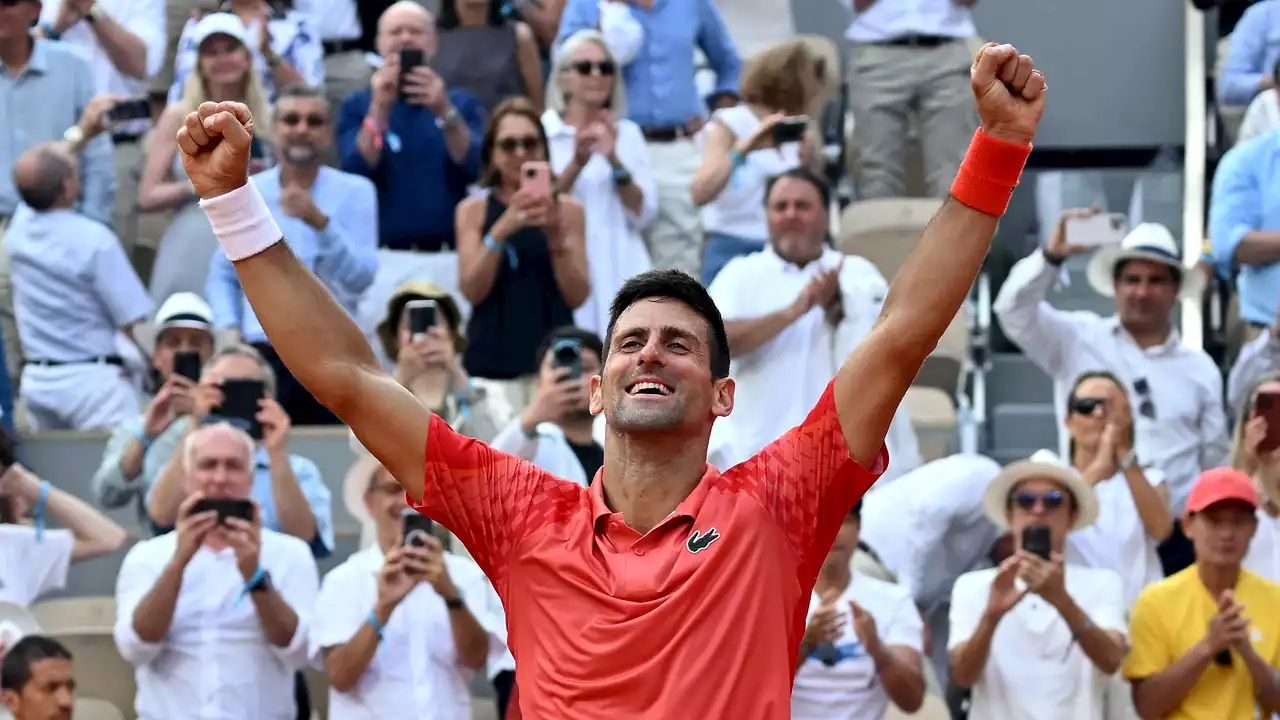 Djokovic escala al número 1 y Nadal sale del top-100 de la ATP