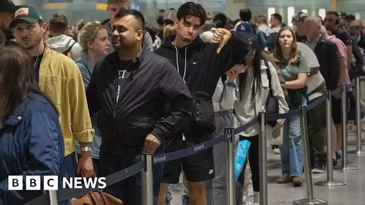 Heathrow workers call off first summer strikes