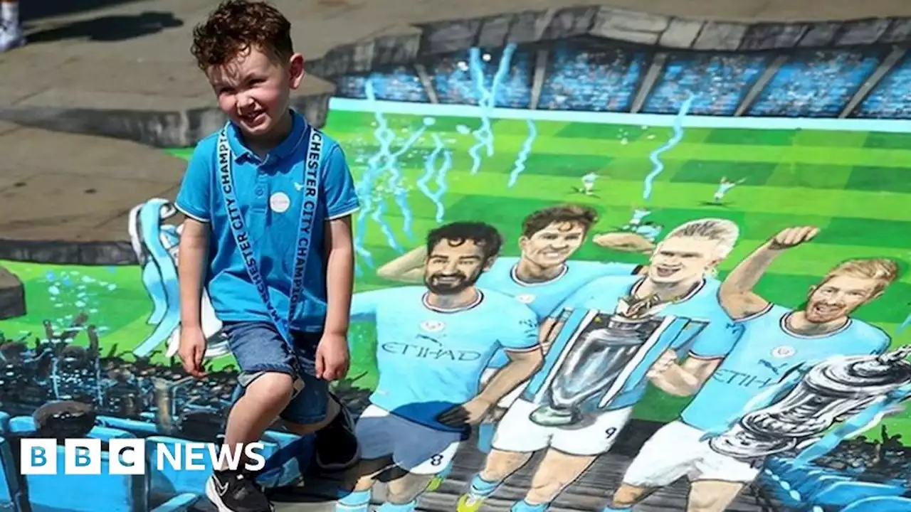 Manchester City: Crowds gather to celebrate historic treble