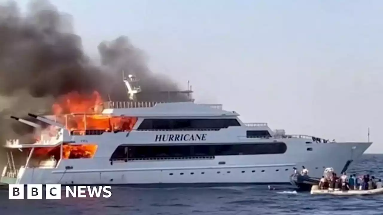 Three Britons dead after boat fire - tour operator