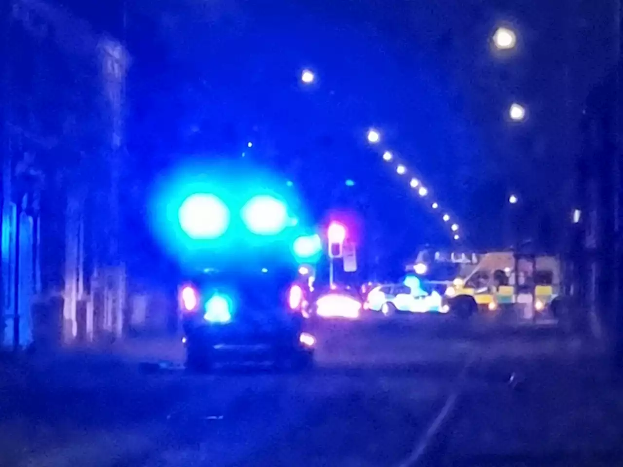 Road closed after Blackpool Road crash