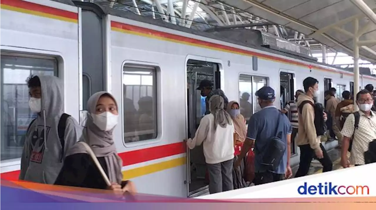 Ragam Pendapat Para Anker soal Masih Wajib Masker di KRL