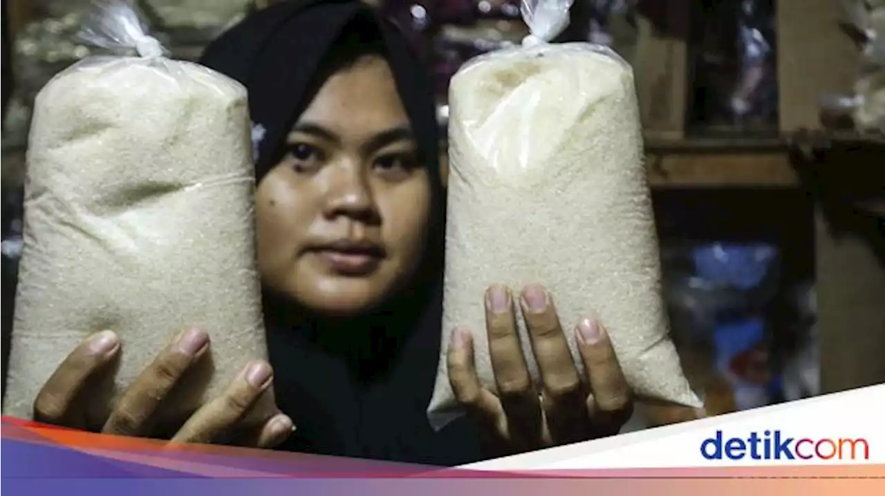 Di Pasar Tradisional Harga Gula Merangkak Naik