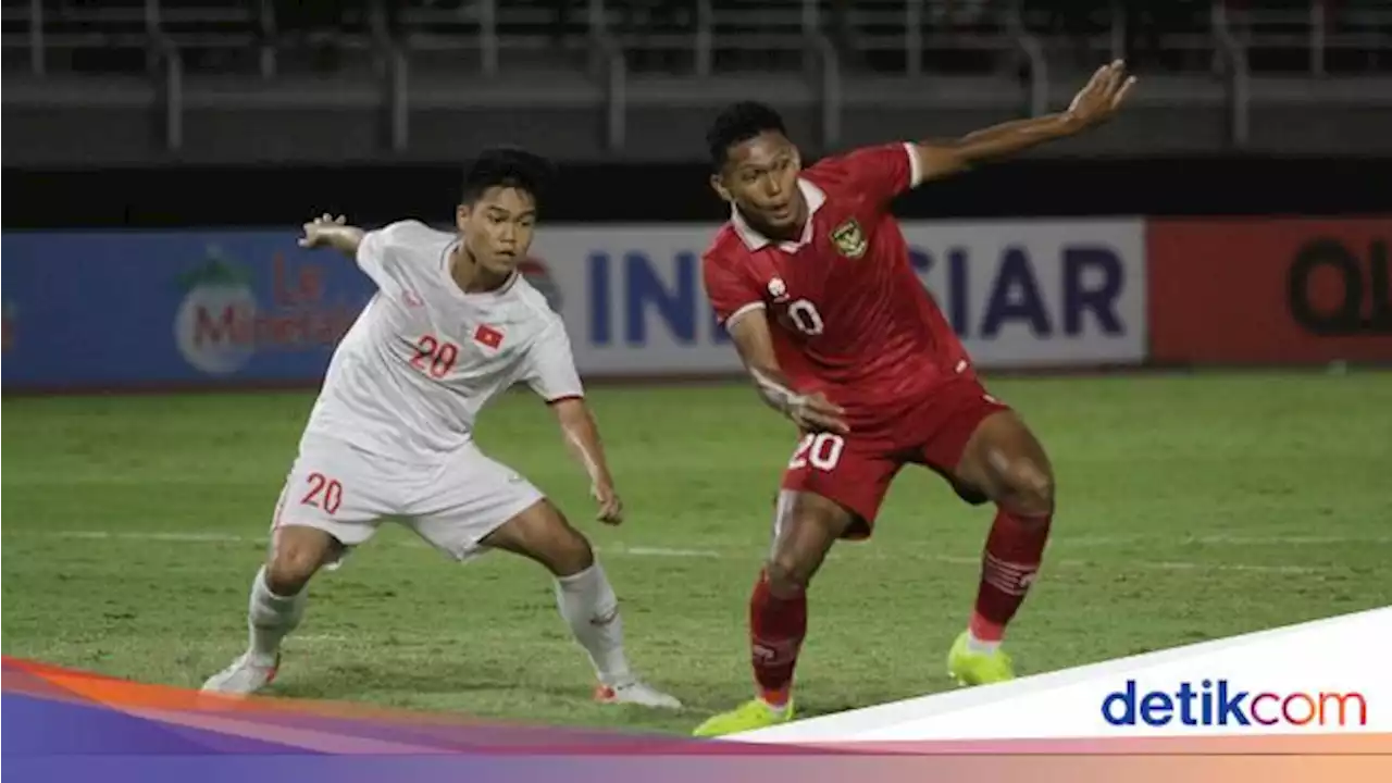 Arema Pinjam Dua Pemain Muda Persija