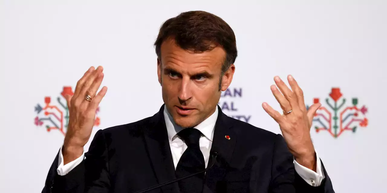 Emmanuel Macron : la contre-offensive ukrainienne va durer «plusieurs semaines, voire mois»